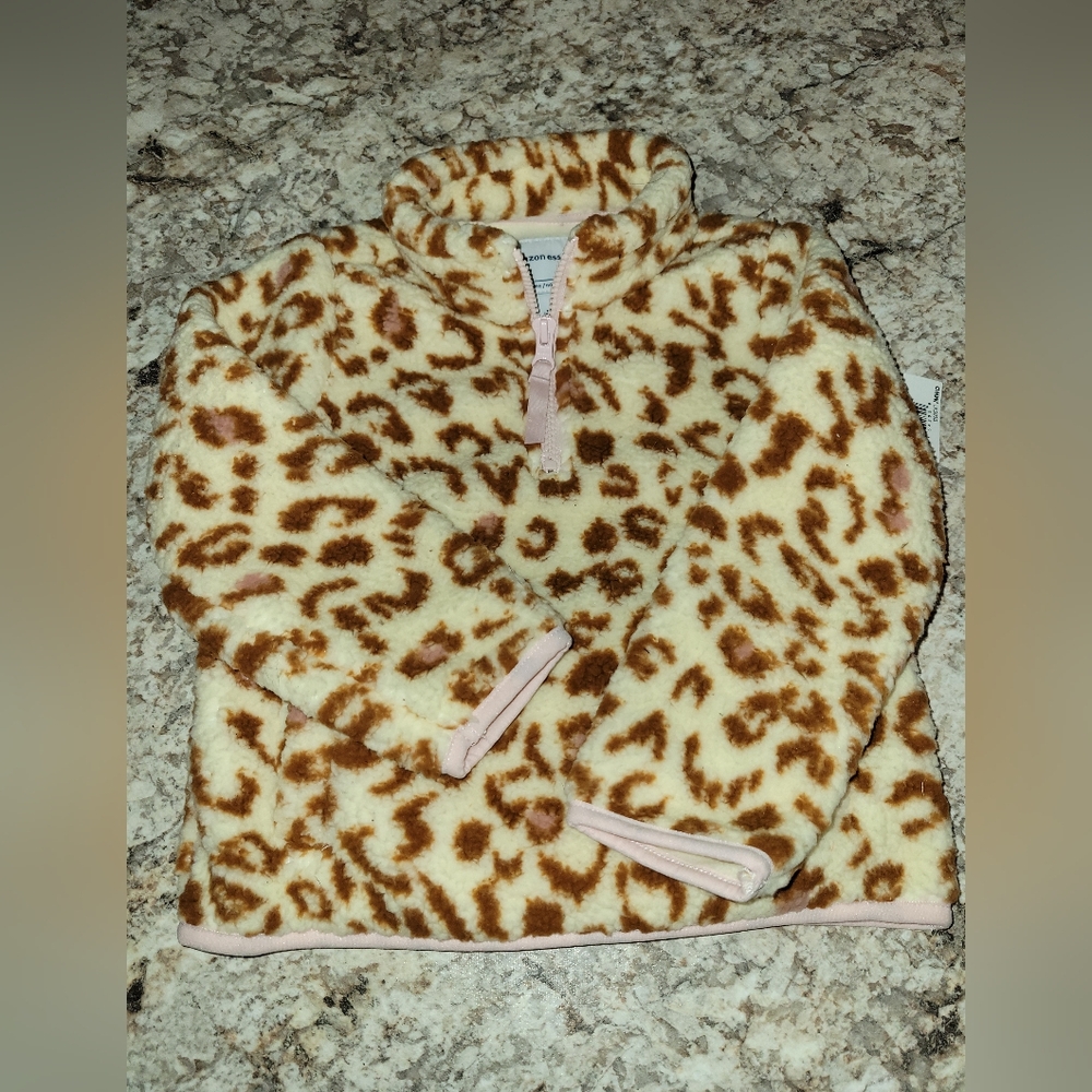 Leopard Print Fleece Pullover NWT Size 3T